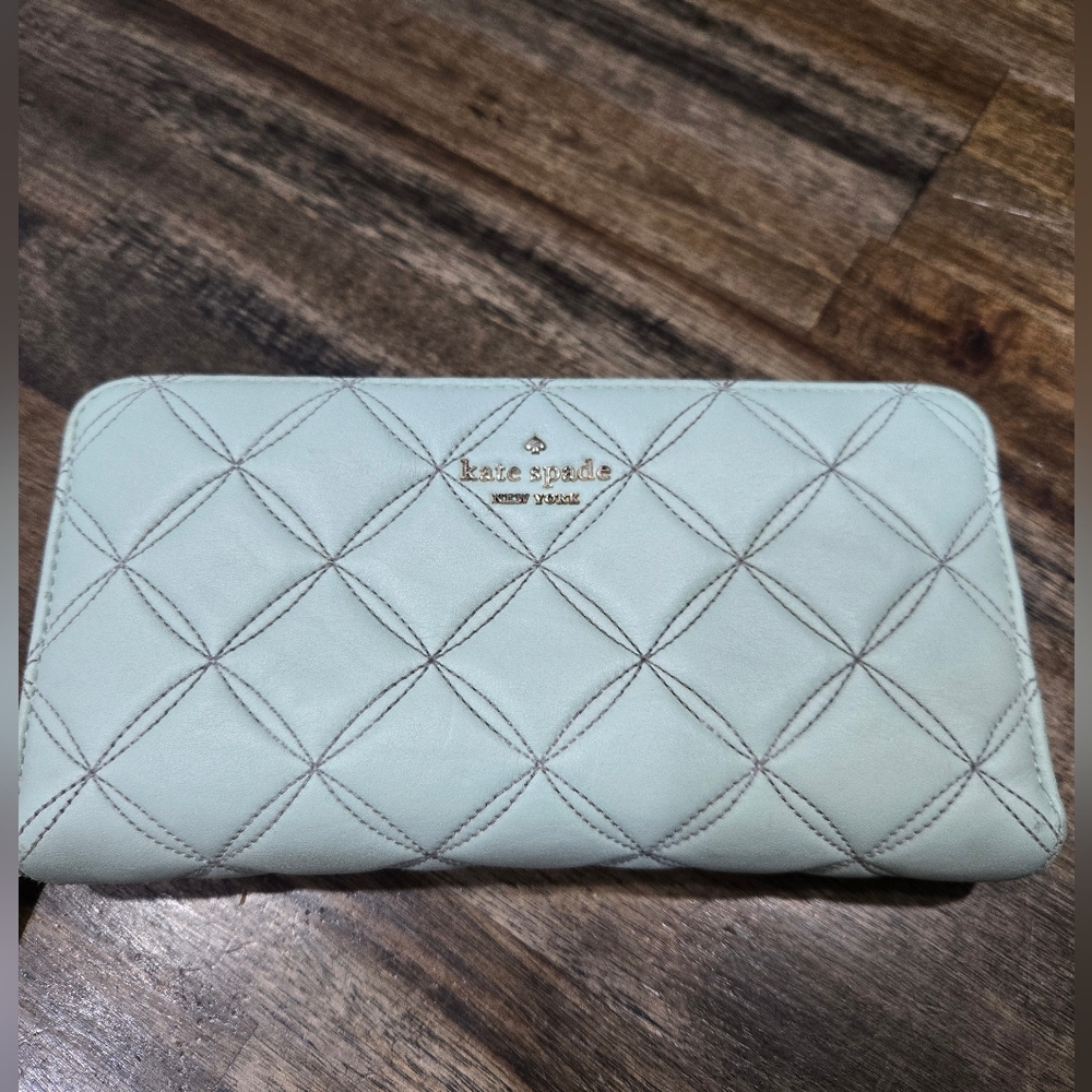 Kate Spade Natalia Crystal Blue Quilted Wallet MSRP - Picture 2 of 16